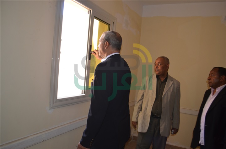 بالصور.. محافظ قنا يتفقد المقر الجديد لمجلس المدينة