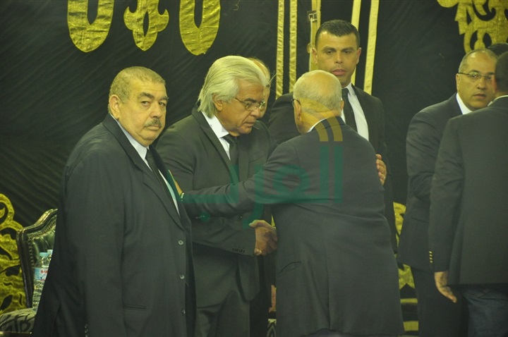 بالصور.. ‎توافد نجوم الفن لعزاء والدة الإعلامية بوسي شلبي