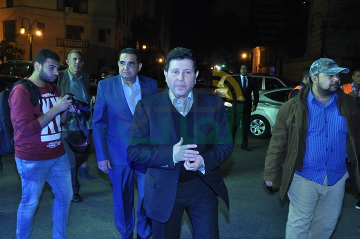 بالصور.. ‎توافد نجوم الفن لعزاء والدة الإعلامية بوسي شلبي