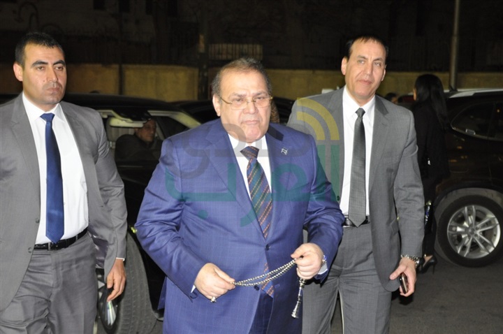 بالصور .. انتهاء عزاء والدة الإعلاميه بوسى شلبى