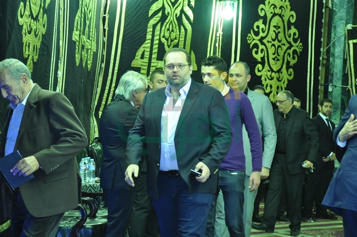 بالصور .. انتهاء عزاء والدة الإعلاميه بوسى شلبى