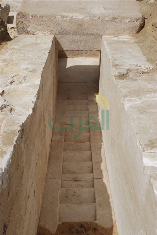 بالصور.. كشف أثرى جديد بدهشور