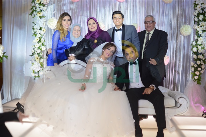 بالصور.. نجوم الأغنية يشعلون حفل زفاف الموزع أحمد عبد السلام بالصور.. نجوم الأغنية يشعلون حفل زفاف الموزع أحمد عبد السلام