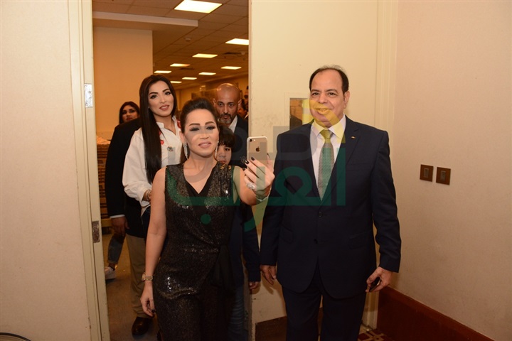 بالصور.. "شيبة ومشاعل والصالح ويسرا".. نجوم الربيع على النيل بالصور.. "شيبة ومشاعل والصالح ويسرا".. نجوم الربيع على النيل