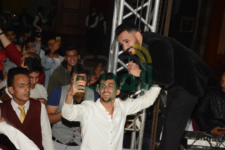 بالصور.. "شيبة ومشاعل والصالح ويسرا".. نجوم الربيع على النيل بالصور.. "شيبة ومشاعل والصالح ويسرا".. نجوم الربيع على النيل