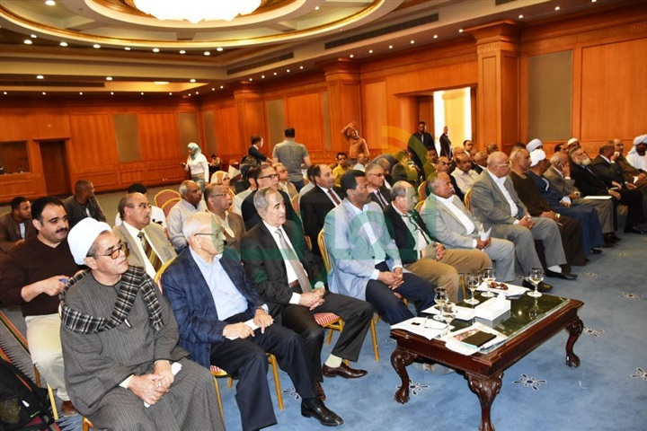 بالصور.. تفاصيل زيارة لجنة الزراعة والري بالبرلمان لأسوان
