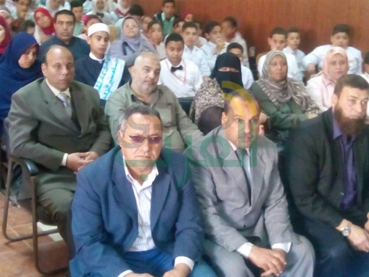 بالصور.. تدشين مبادرة "في حب مصر" بتعليم كفر الشيخ