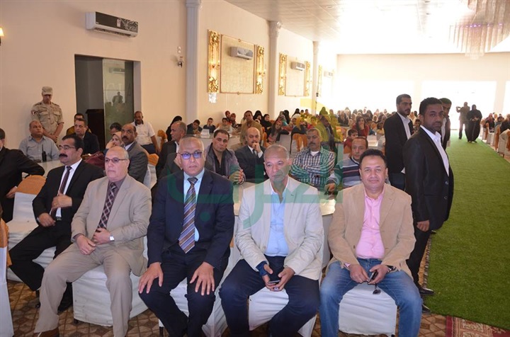 بالصور.. محافظ كفر الشيخ  يكرم 312 طالبًا في احتفالية التربية والتعليم بيوم اليتم