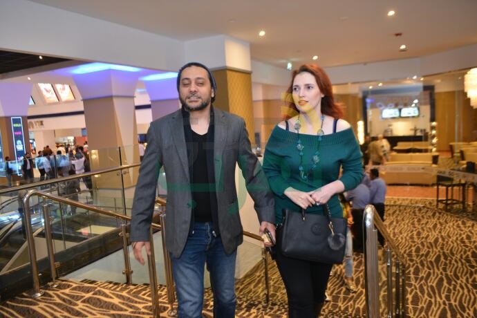 بالصور .. أكرم حسني ونسرين امين وخالد عليش واحمد فهمي يحتفلون بعرض بنك الحظ بالصور .. أكرم حسني ونسرين امين وخالد عليش واحمد فهمي يحتفلون بعرض بنك الحظ