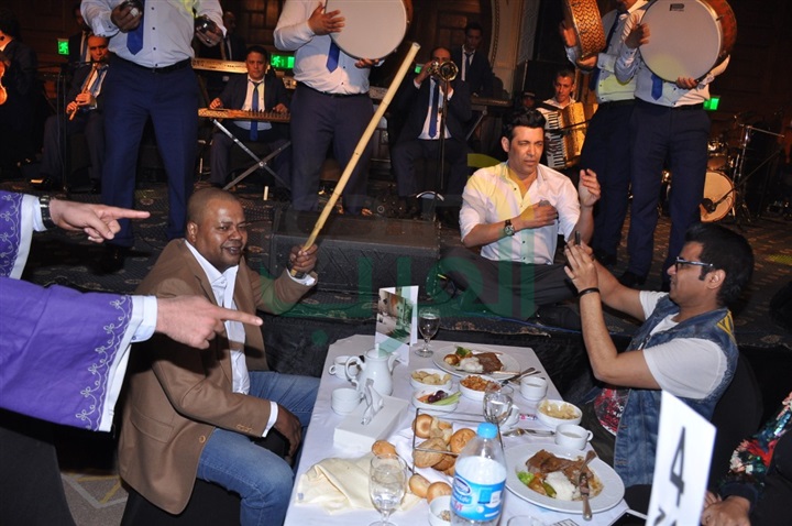 بالصور.. سعد الصغير ويسرا عايض يتألقون في حفل الربيع بالصور.. سعد الصغير ويسرا عايض يتألقون في حفل الربيع