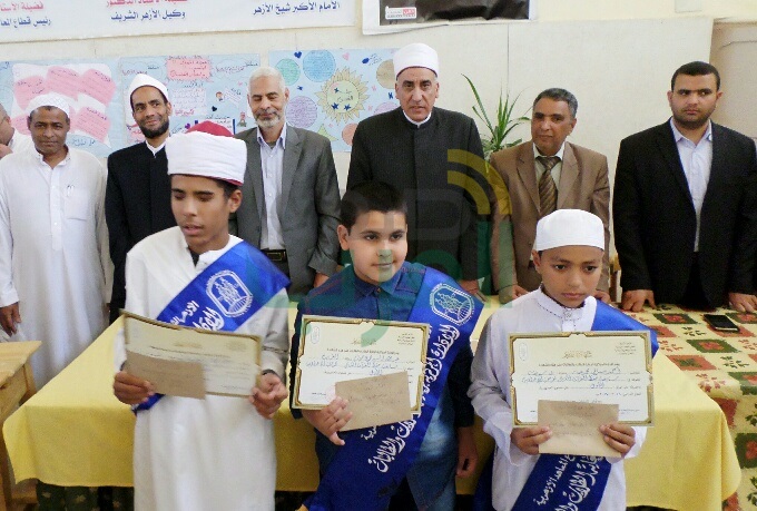 الأزهر يكرم "الفائزين" في مسابقة القرآن الكريم  بالمعاهد الأزهرية على مستوى الجمهورية