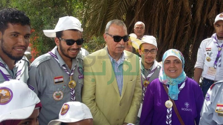 بالصور: محافظ قنا يتابع أعمال مبادرة النظافة بمدينة قوص 