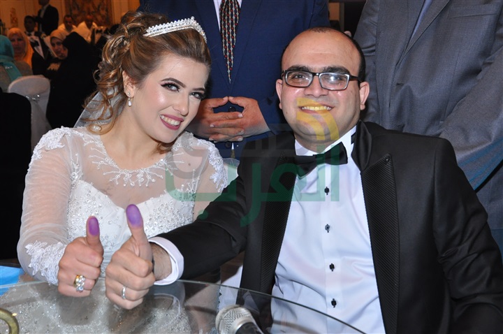 بالصور .. طارق عبد الحليم وعمرو الجزار يشعلان زفاف انجي ومحمد بالصور .. طارق عبد الحليم وعمرو الجزار يشعلان زفاف انجي ومحمد