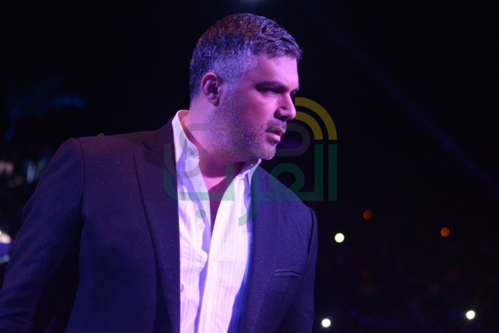 بالصور.. فارس كرم والراقصة "لونا" يشعلان حفلات الربيع بـ"طابا هايتس" بالصور.. فارس كرم والراقصة "لونا" يشعلان حفلات الربيع بـ"طابا هايتس"