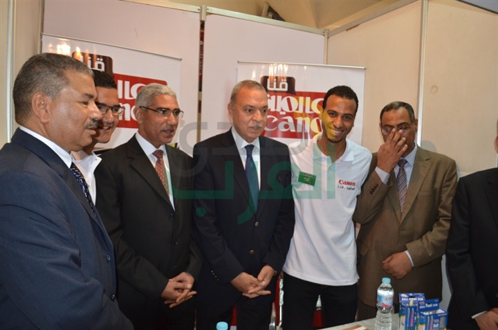 بالصور.. محافظ قنا ورئيس جامعة جنوب الوادي يفتتحان الملتقى التوظيفي الثالث