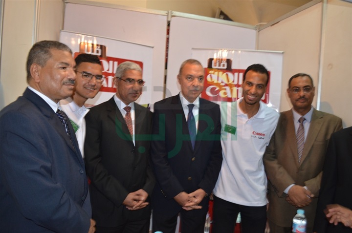 بالصور.. محافظ قنا ورئيس جامعة جنوب الوادي يفتتحان الملتقى التوظيفي الثالث