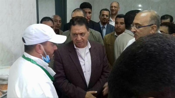 وزير الصحة يتفقد مستشفى النساء والولادة ببورسعيد 