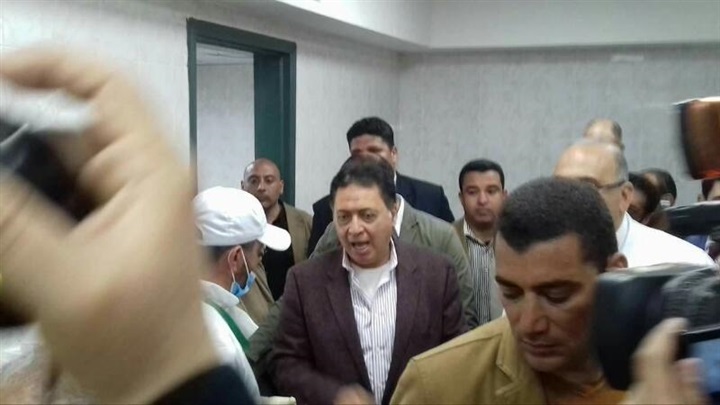 وزير الصحة يتفقد مستشفى النساء والولادة ببورسعيد 