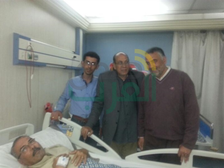 بالصور.. زيارة نجوم الفن لمصابي التفجير الإرهابي للكنيستين بالصور.. زيارة نجوم الفن لمصابي التفجير الإرهابي للكنيستين
