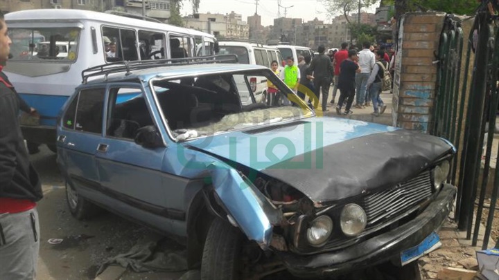 مصرع شخص وإصابة 2 في تصادم ميكروباص بسيارة في المطرية