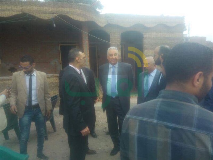 عاشور.. يتفقد إنشاءات نادي محامين أبو زعبل