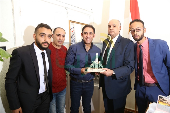 بالصور.. تكريم عمرو مصطفي بجامعة عين شمس بالصور.. تكريم عمرو مصطفي بجامعة عين شمس