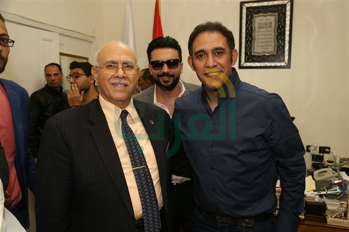 بالصور.. تكريم عمرو مصطفي بجامعة عين شمس بالصور.. تكريم عمرو مصطفي بجامعة عين شمس