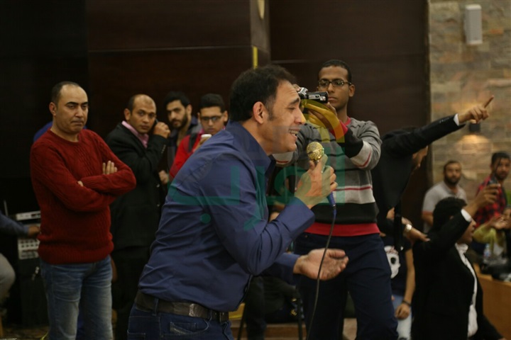 بالصور.. تكريم عمرو مصطفي بجامعة عين شمس بالصور.. تكريم عمرو مصطفي بجامعة عين شمس