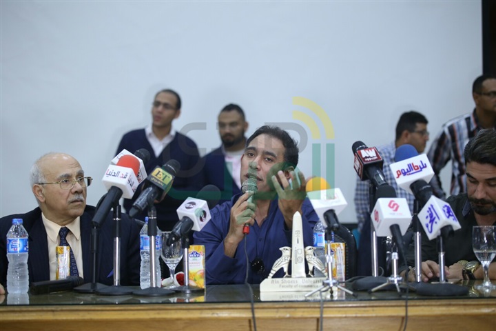 بالصور.. تكريم عمرو مصطفي بجامعة عين شمس بالصور.. تكريم عمرو مصطفي بجامعة عين شمس