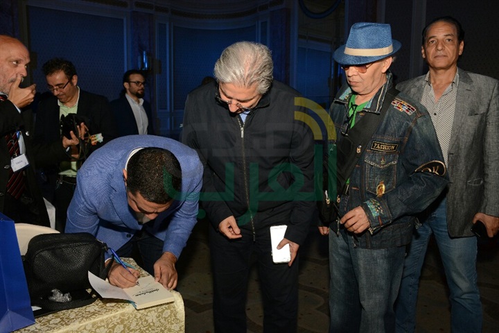 بالصور.. توافد النجوم على حفل توقيع كتاب "حدث بالفعل" بالصور.. توافد النجوم على حفل توقيع كتاب "حدث بالفعل"