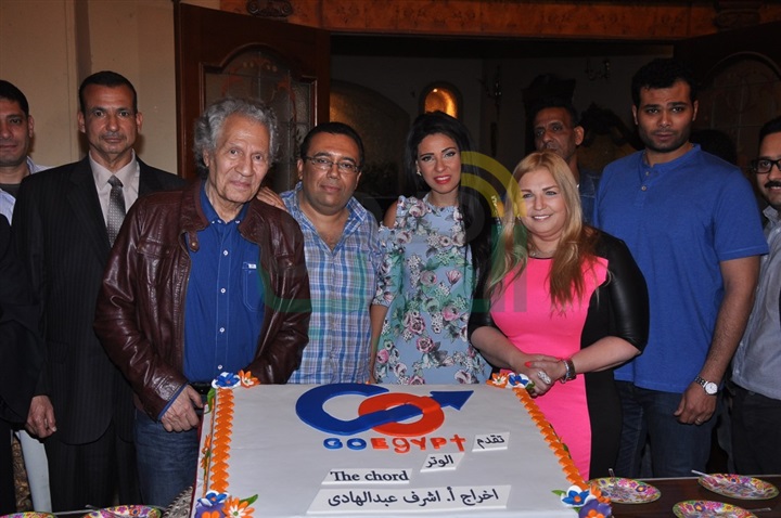 اسرة مسلسل الوتر يحتفلون ببدأ التصوير اسرة مسلسل الوتر يحتفلون ببدأ التصوير