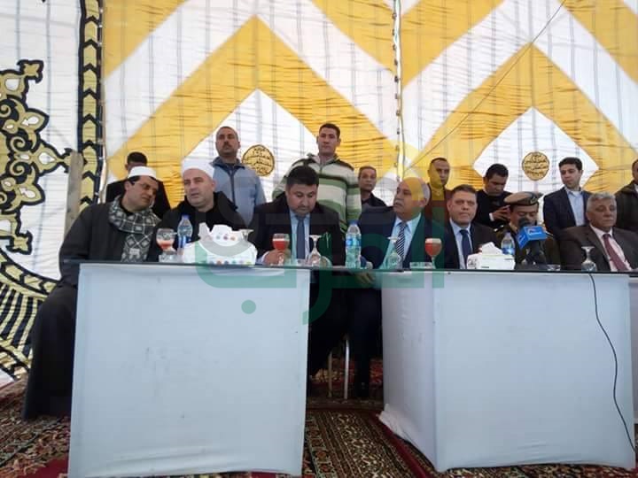 بالصور.. أمن البحيرة ينجح فى إنهاء خصومة ثأرية بين عائلتي عجلان وحميدة بالصلح 