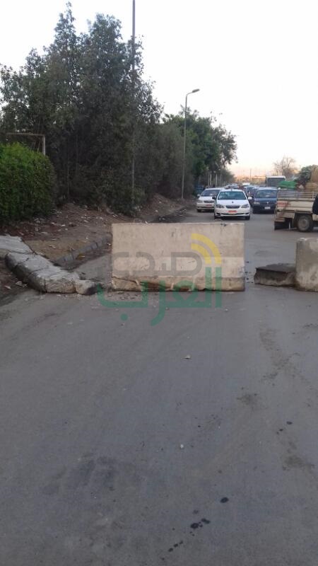 بالصور.. تعزيزات مرورية وحواجز خرسانية لتجنب الحوادث 