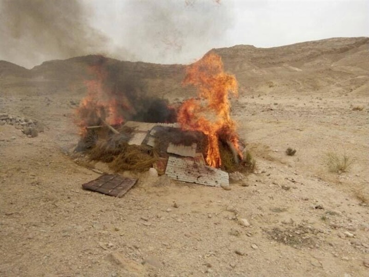 قوات إنفاذ القانون بالجيش الثالث الميدانى تواصل جهودها فى ملاحقة العناصر التكفيرية والإجرامية بوسط سيناء 