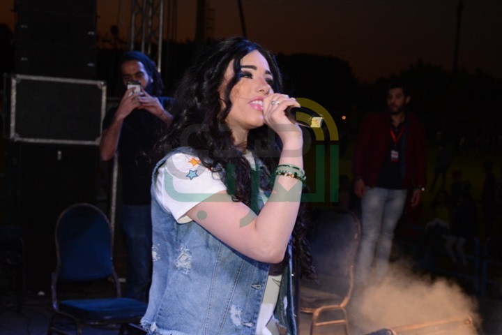 بالصور .. شيبة ومروة نصر يشعلان حفل شم النسيم بالصور .. شيبة ومروة نصر يشعلان حفل شم النسيم