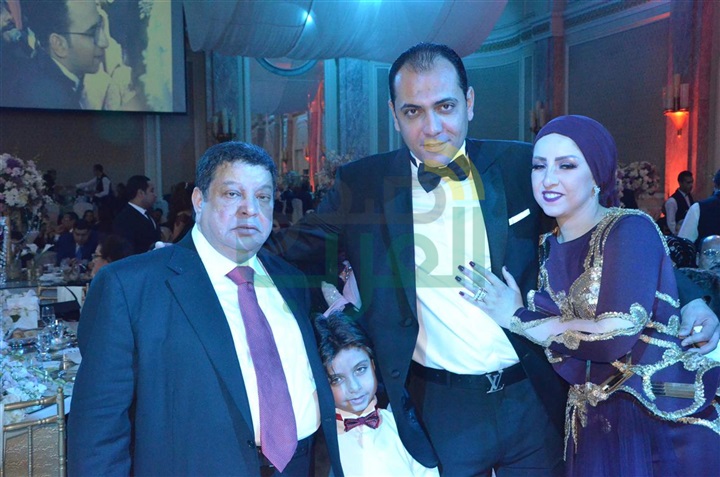 بالصور .. تامر حسنى وأحمد عصام يشعلون زفاف محمد ونورهان بحضور نجوم الفن بالصور .. تامر حسنى وأحمد عصام يشعلون زفاف محمد ونورهان بحضور نجوم الفن