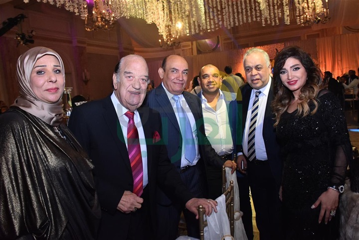 بالصور .. تامر حسنى وأحمد عصام يشعلون زفاف محمد ونورهان بحضور نجوم الفن بالصور .. تامر حسنى وأحمد عصام يشعلون زفاف محمد ونورهان بحضور نجوم الفن