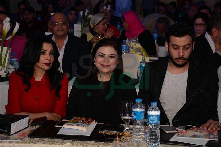 بالصور .. بدء حفل توقيع كتاب "حدث بالفعل" للمنتج هشام سليمان بالصور .. بدء حفل توقيع كتاب "حدث بالفعل" للمنتج هشام سليمان