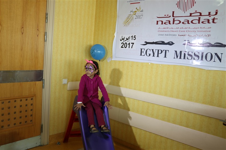 وصول الوفد الطبي المشارك في حملة نبضات من الامارات لعلاج  مرضى القلب من اطفال مصر