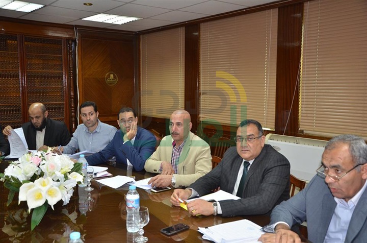بالفيديو والصور.. تطوير المنظومة الصحية بكفر الشيخ علي مائدة المحافظ وأعضاء البرلمان