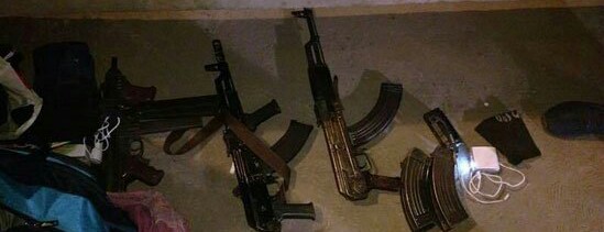 بالصور .. الداخلية تعلن سقوط خلية إرهابية من 13 عنصرا بحوزتهم أسلحة ومتفجرات