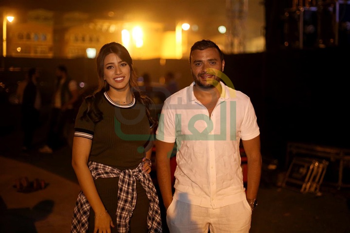 بالصور.. حسام حبيب ورامي صبري يشعلان حفل شم النسيم في بورتو السخنة بالصور.. حسام حبيب ورامي صبري يشعلان حفل شم النسيم في بورتو السخنة