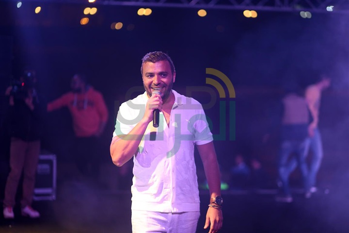 بالصور.. حسام حبيب ورامي صبري يشعلان حفل شم النسيم في بورتو السخنة بالصور.. حسام حبيب ورامي صبري يشعلان حفل شم النسيم في بورتو السخنة