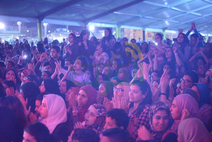 بالصور.. محمود العسيلي يتألق بحفل ربيع "وادي دجلة التجمع" بالصور.. محمود العسيلي يتألق بحفل ربيع "وادي دجلة التجمع"
