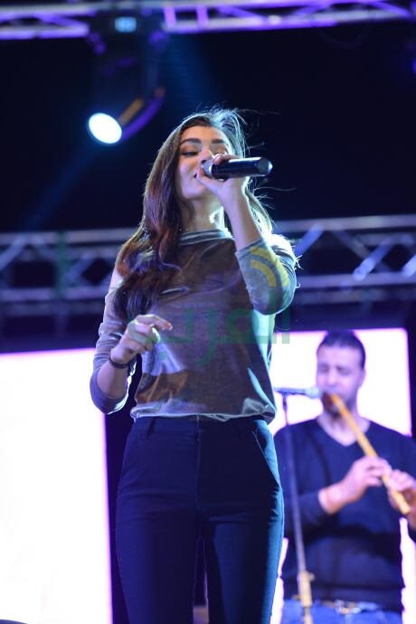 بالصور.. كارمن سليمان وهيثم شاكر نجما الربيع في "نادي مدينتي" بالصور.. كارمن سليمان وهيثم شاكر نجما الربيع في "نادي مدينتي"