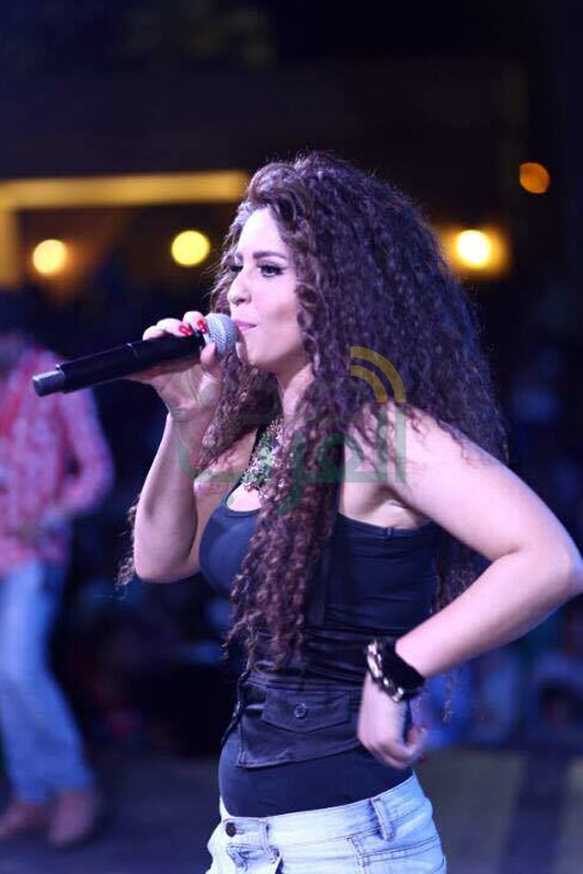 بالصور.. مى سليم تتألق فى 3 حفلات جماهيرية خلال عيد الربيع بالصور.. مى سليم تتألق فى 3 حفلات جماهيرية خلال عيد الربيع