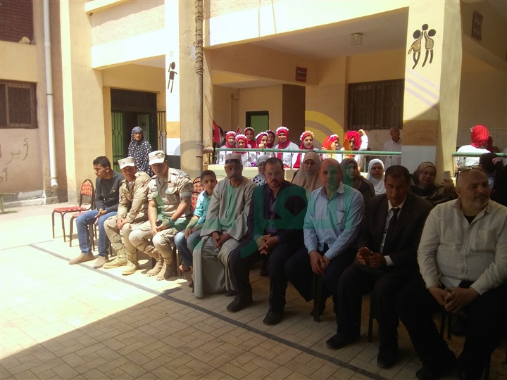 بالصور.. وكيل تعليم كفر الشيخ يطالب المعلمين بالوقوف صفًا واحدًا ضد الإرهاب