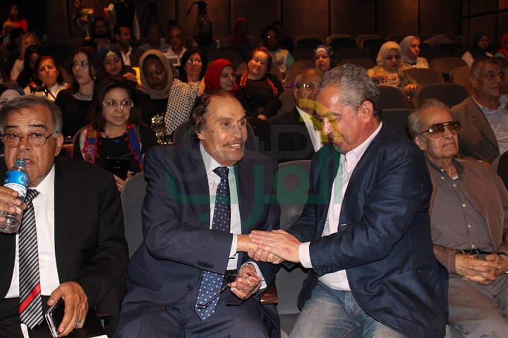تكريم نجوم الفن في حفل افتتاح "أسبوع السينما الفلسطيني" بالهناجر تكريم نجوم الفن في حفل افتتاح "أسبوع السينما الفلسطيني" بالهناجر