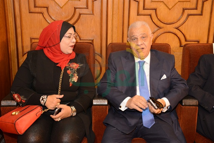 بالصور.. "الموجي" تحضر احتفالية رئيس وزراء البحرين بالجامعة العربية بالصور.. "الموجي" تحضر احتفالية رئيس وزراء البحرين بالجامعة العربية
