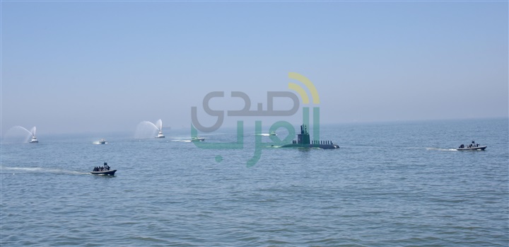 بالصور.. القوات البحرية تحتفل بانضمام الغواصة الحديثة "1400/209"